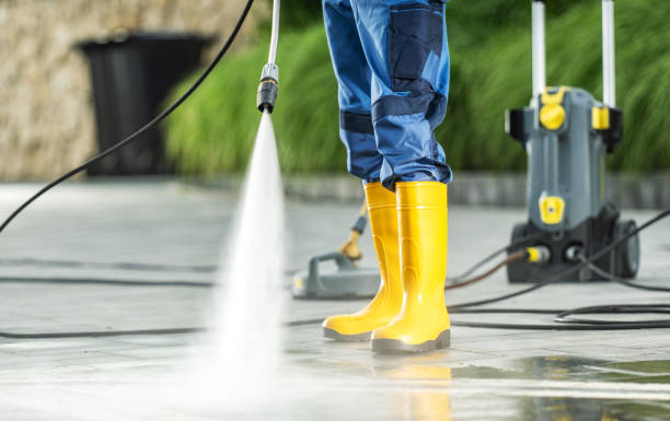 Why Choose Our Certified Pressure Washing Experts for Your Project Needs in Edina, MO?